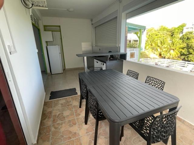 Residence Chez Marraine Maison Bertili Le Gosier  Buitenkant foto